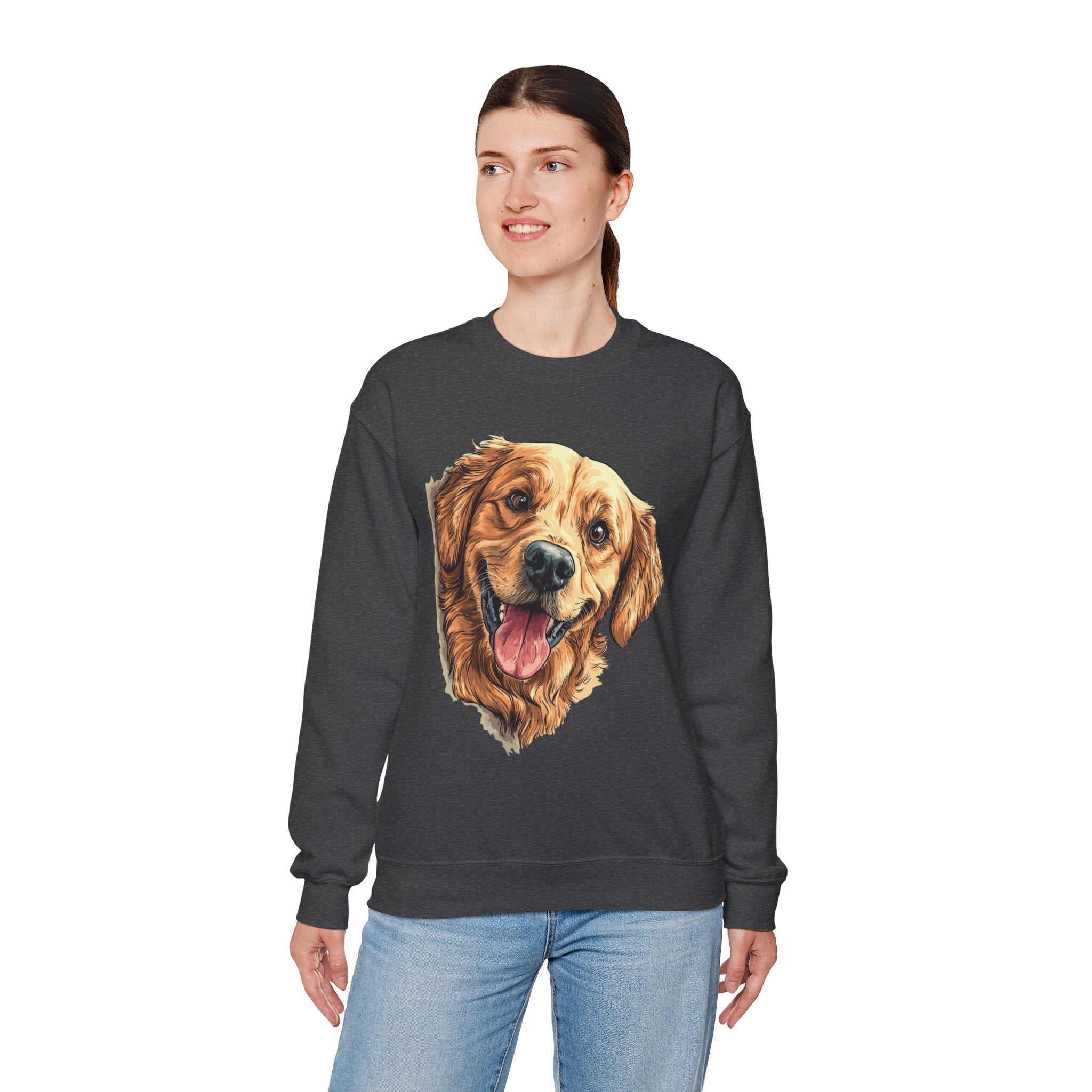 22 Sweatshirt - Happy Golden Retriever Portrait T-Shirt