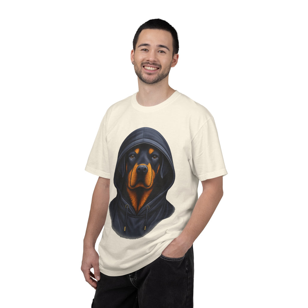 Hooded Rottweiler Portrait Tee – Unisex Powerful Dog Graphic T-Shirt